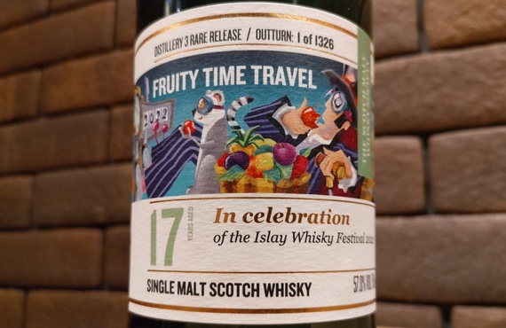 ウイスキーソサエティが豊富なバー|「SMWS DISTILLERY3 FRUITY TIME TRAVEL」を銀座で飲むならBARWHITEOAK