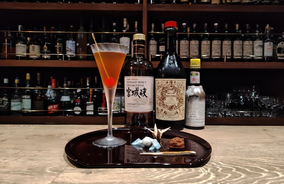【豊富なカクテルメニュー】宮城峡ロブロイを飲むなら日曜日も営業している銀座のバー|BARWHITEOAK