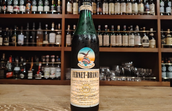 ビターリキュール「フェルネットブランカ」を飲むなら銀座のオーセンティックバー｜BARWHITEOAK