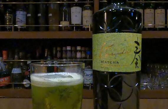 【豊富なカクテルメニュー】抹茶フィズを飲むなら日曜日も営業している銀座のバー|BARWHITEOAK