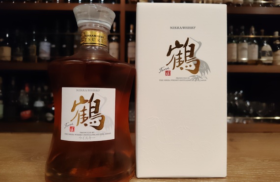 ジャパニーズウイスキーの種類が豊富なバー|蒸留所限定！ニッカ鶴を銀座で飲むならBARWHITEOAK