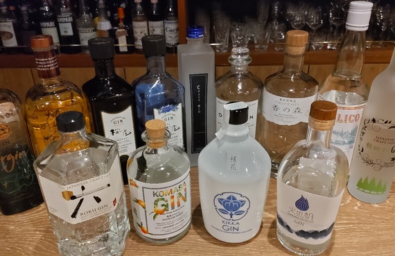 銀座で楽しむクラフトジン48選｜BAR WHITE OAKで飲める！国内外の個性豊かなジンを紹介