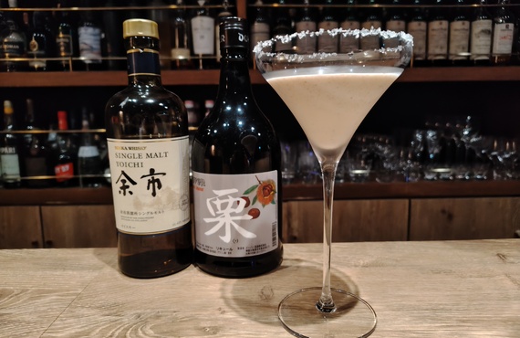 シングルモルト余市とほくほくの和栗が織りなすデザートカクテル｜銀座のバー【BARWHITEOAK】